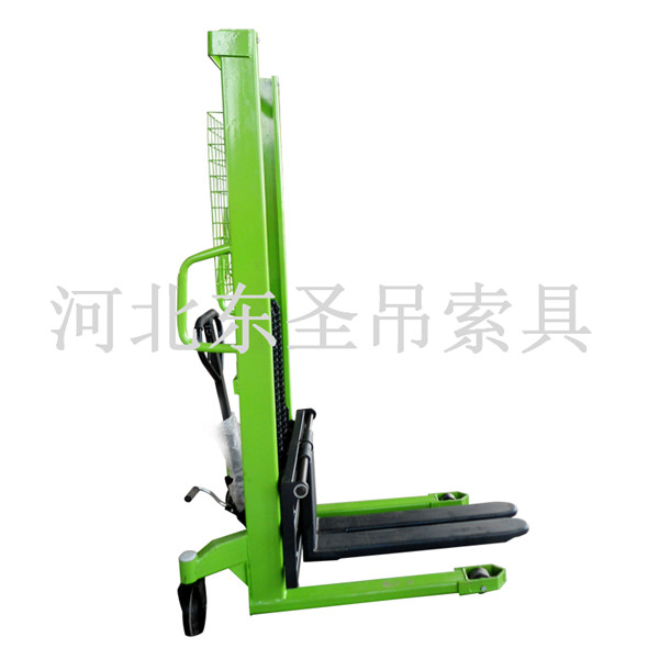 手動(dòng)液壓堆高車(chē)維修主要部位細(xì)節(jié)展示--河北東圣吊索具制造有限公司--小型攪拌機(jī)|石材夾具|液壓堆高車(chē)|手動(dòng)叉車(chē)