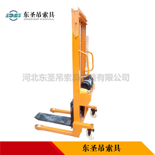 微型液壓堆高車--河北東圣吊索具制造有限公司--液壓堆高車|手動(dòng)叉車|小型攪拌機(jī)|石材夾具